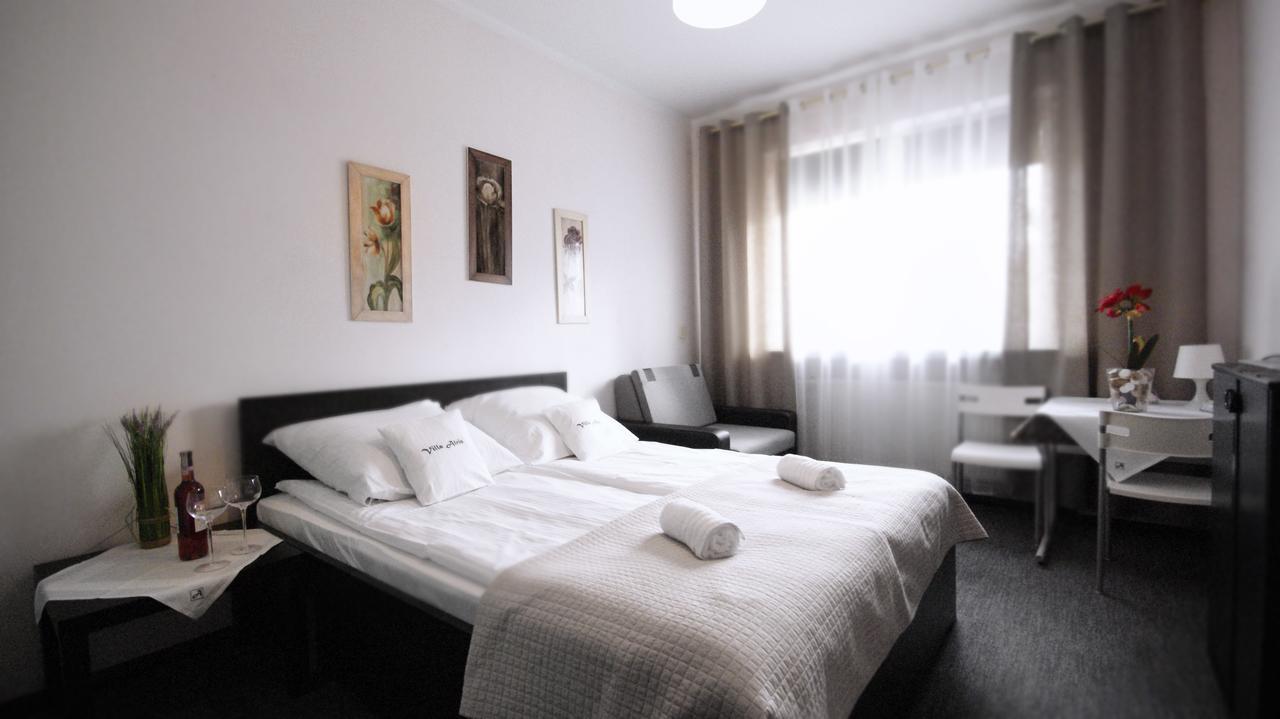 Villa Alris Białystok Esterno foto